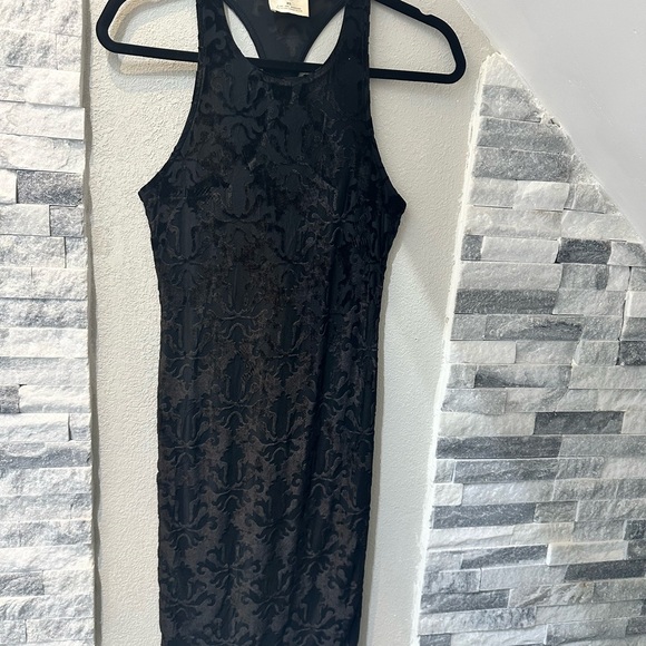 Pins & Needles Black Sleeveless Halter Midi Dress - Picture 5 of 12